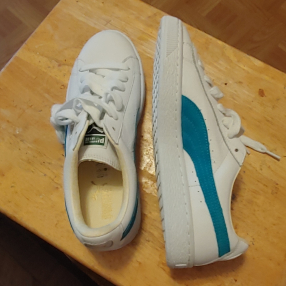 Puma sneakers
